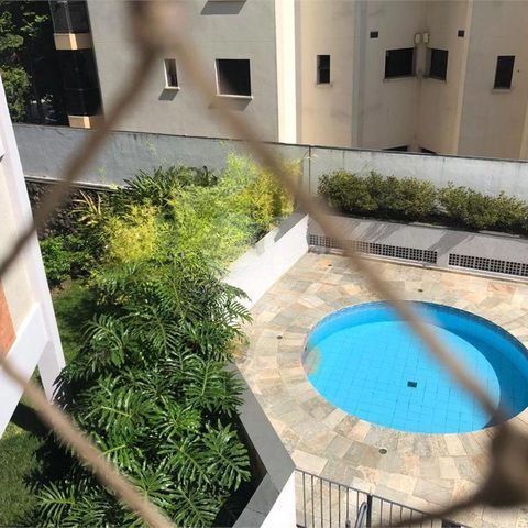 Apartamento à venda com 120m², 3 quartos e 2 vagas