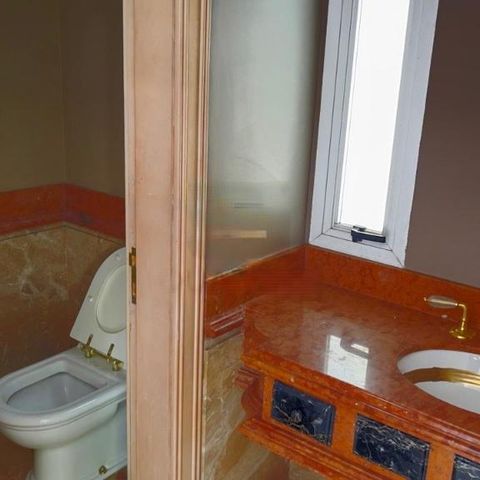 Casa à venda com 740m², 4 quartos e 6 vagas