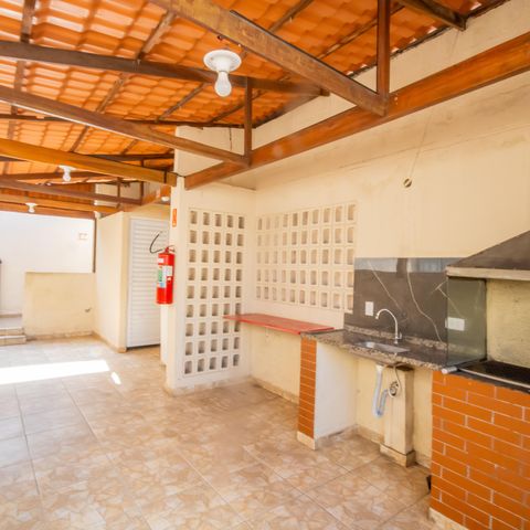 Apartamento à venda com 44m², 2 quartos e 1 vaga Apartamento à venda com 44m², 2 quartos e 1 vagaÁrea comum - Churrasqueira