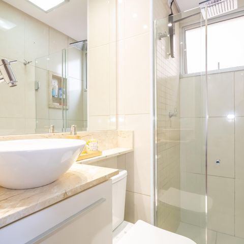 Apartamento à venda com 44m², 2 quartos e 1 vaga Apartamento à venda com 44m², 2 quartos e 1 vagaBanheiro