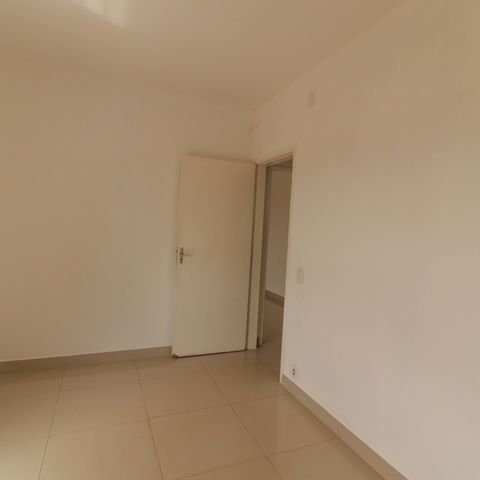 Casa à venda com 270m², 3 quartos e 4 vagas Casa à venda com 270m², 3 quartos e 4 vagasQuarto