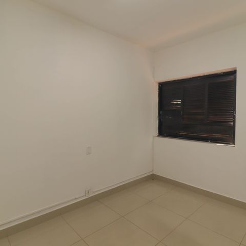 Casa à venda com 270m², 3 quartos e 4 vagas Casa à venda com 270m², 3 quartos e 4 vagasQuarto 2