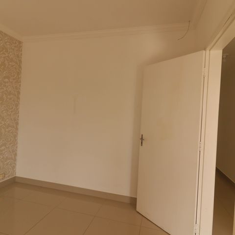 Casa à venda com 270m², 3 quartos e 4 vagas Casa à venda com 270m², 3 quartos e 4 vagasSuíte