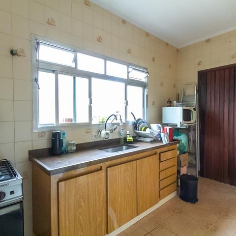 Casa à venda com 255m², 3 quartos e 4 vagas Casa à venda com 255m², 3 quartos e 4 vagasCozinha