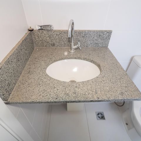 Apartamento à venda com 65m², 3 quartos e 2 vagas Apartamento à venda com 65m², 3 quartos e 2 vagasBanheiro da Suíte