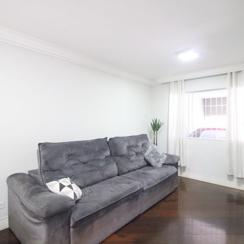 Casa à venda com 125m², 3 quartos e 2 vagasSala