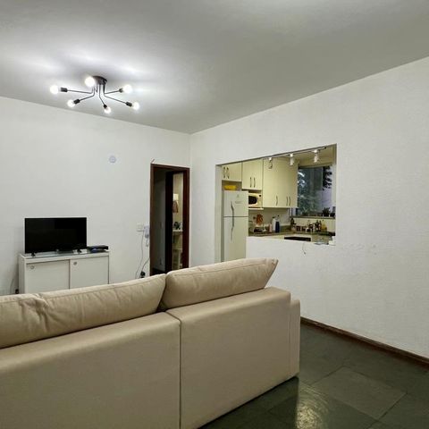 Apartamento à venda com 90m², 3 quartos e 1 vaga Apartamento à venda com 90m², 3 quartos e 1 vagasala
