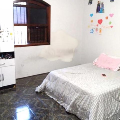 Casa à venda com 116m², 3 quartos e 2 vagas