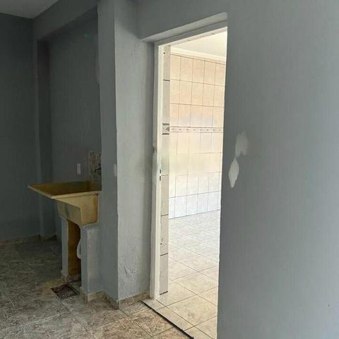 Casa à venda com 100m², 2 quartos e 2 vagas
