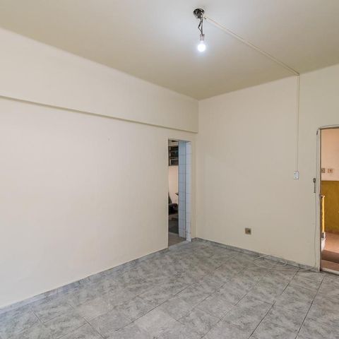 Apartamento à venda com 64m², 2 quartos e sem vagaSala
