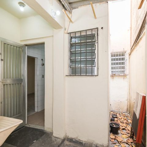 Apartamento à venda com 64m², 2 quartos e sem vagaÁrea de Serviço