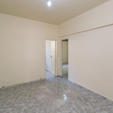 Apartamento à venda com 64m², 2 quartos e sem vagaSala