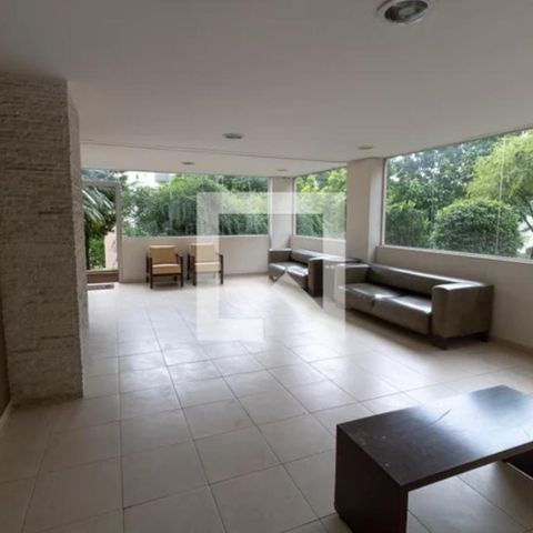 Apartamento à venda com 68m², 3 quartos e 1 vaga Apartamento à venda com 68m², 3 quartos e 1 vagaHall