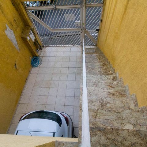 Casa à venda com 108m², 3 quartos e 3 vagas Casa à venda com 108m², 3 quartos e 3 vagasGaragem