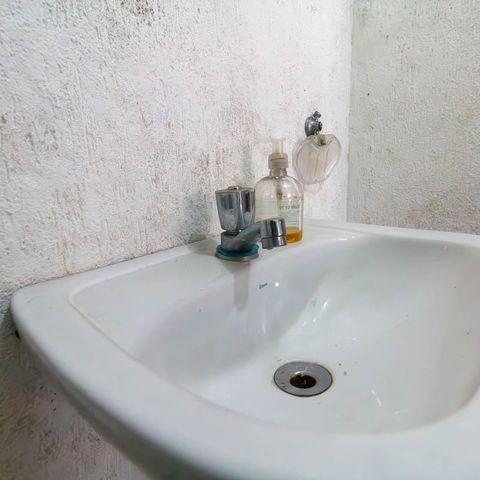 Casa à venda com 108m², 3 quartos e 3 vagas Casa à venda com 108m², 3 quartos e 3 vagasLavabo 2