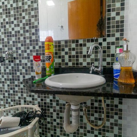 Casa à venda com 108m², 3 quartos e 3 vagas Casa à venda com 108m², 3 quartos e 3 vagasBanheiro da Suíte
