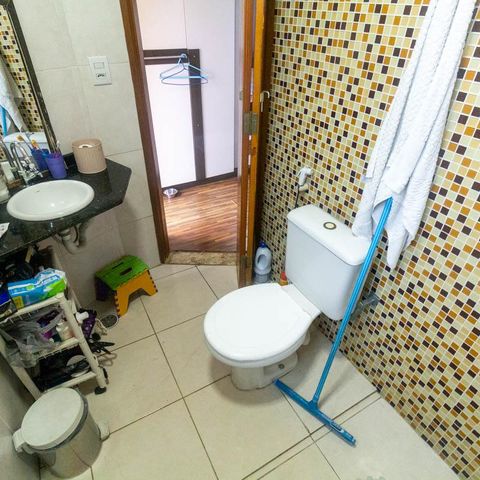 Casa à venda com 108m², 3 quartos e 3 vagas Casa à venda com 108m², 3 quartos e 3 vagasBanheiro 2