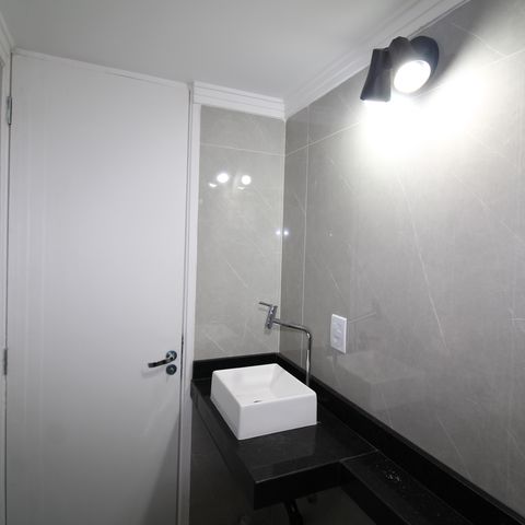 Apartamento à venda com 45m², 2 quartos e 1 vagaBanheiro