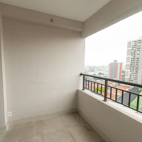 Studio à venda com 32m², 1 quarto e sem vaga Studio à venda com 32m², 1 quarto e sem vagaVaranda
