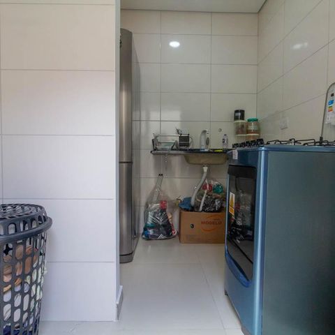 Apartamento à venda com 40m², 1 quarto e sem vaga Apartamento à venda com 40m², 1 quarto e sem vagaCozinha e Área de Serviço