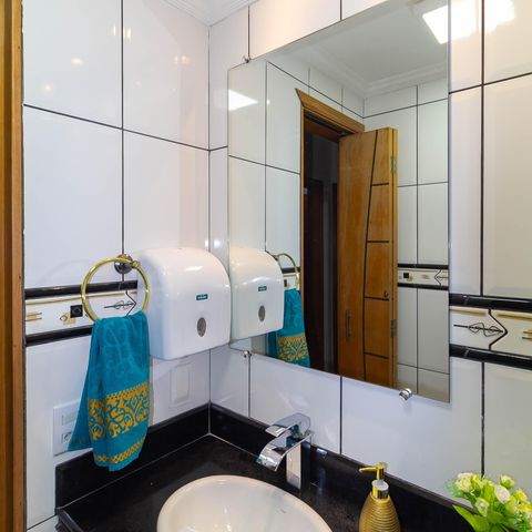 Apartamento à venda com 61m², 3 quartos e sem vagaBanheiro