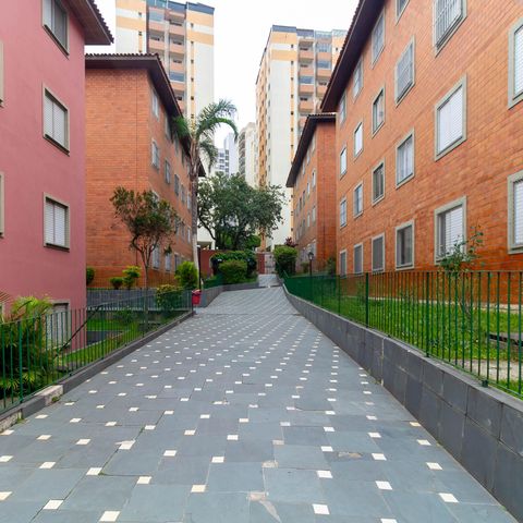 Apartamento à venda com 61m², 3 quartos e sem vagaÁrea comum