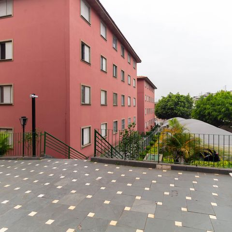 Apartamento à venda com 61m², 3 quartos e sem vagaÁrea comum