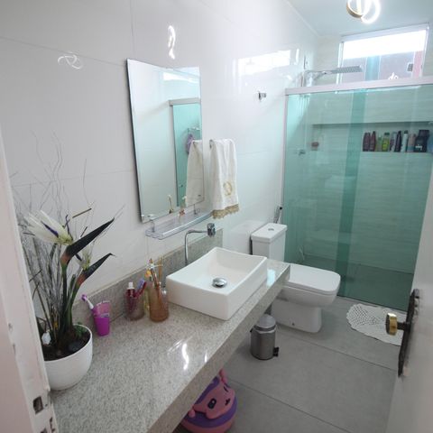 Casa à venda com 420m², 3 quartos e 5 vagasLavabo