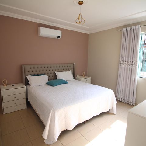 Casa à venda com 420m², 3 quartos e 5 vagasSuíte