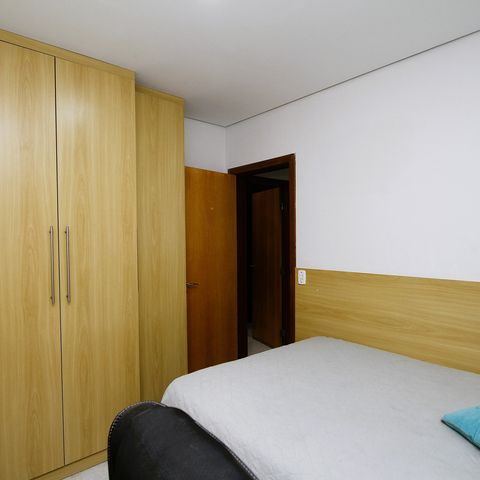 Apartamento à venda com 82m², 3 quartos e 2 vagasQuarto 2