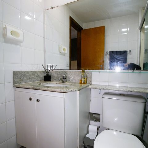 Apartamento à venda com 82m², 3 quartos e 2 vagasBanheiro do Quarto 3