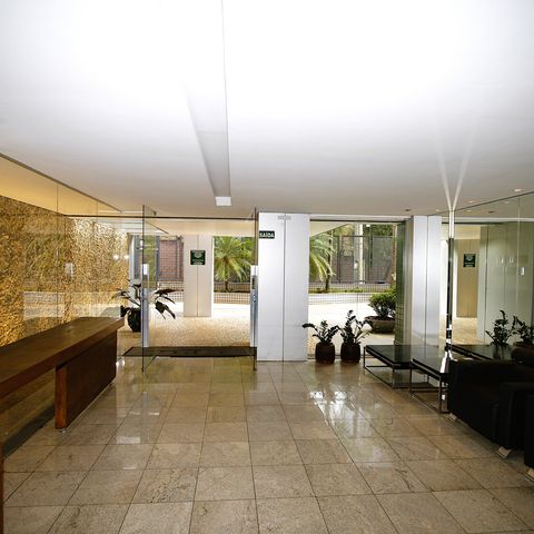 Apartamento à venda com 82m², 3 quartos e 2 vagasHall