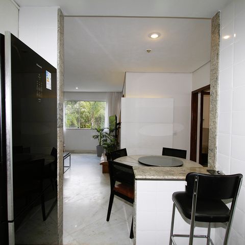 Apartamento à venda com 82m², 3 quartos e 2 vagasCozinha