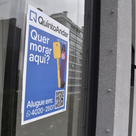 Apartamento para alugar com 53m², 2 quartos e 1 vagaPlaquinha