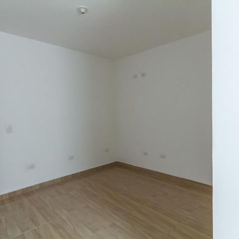 Apartamento à venda com 80m², 3 quartos e 1 vaga Apartamento à venda com 80m², 3 quartos e 1 vagaSuíte