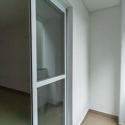 Apartamento à venda com 80m², 3 quartos e 1 vaga Apartamento à venda com 80m², 3 quartos e 1 vagaVaranda da Sala