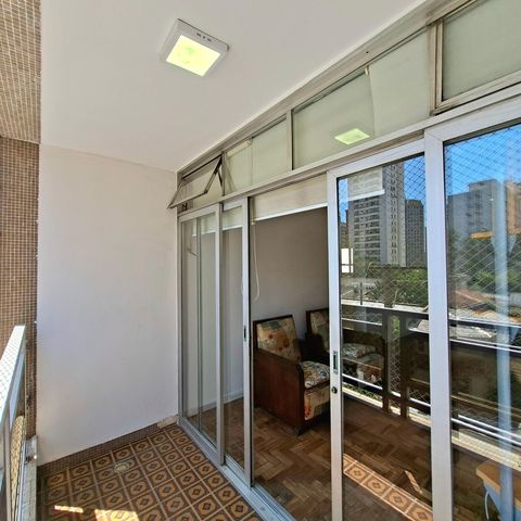 Apartamento à venda com 105m², 3 quartos e 1 vagaVaranda