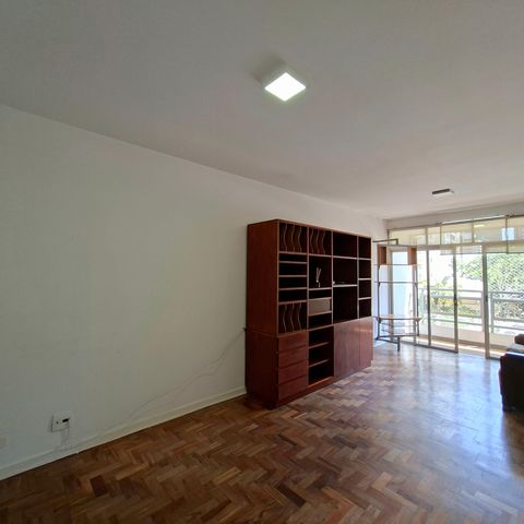 Apartamento à venda com 105m², 3 quartos e 1 vagaSala