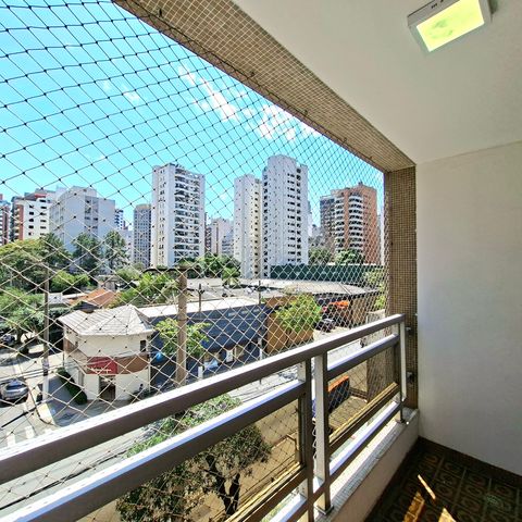 Apartamento à venda com 105m², 3 quartos e 1 vagaVaranda