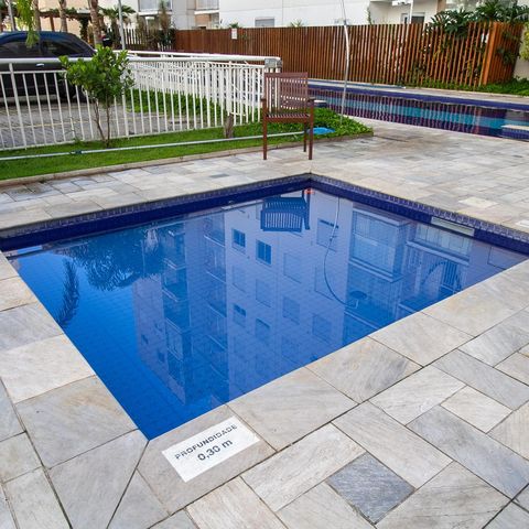 Apartamento à venda com 60m², 3 quartos e 1 vagaÁrea comum - Piscina