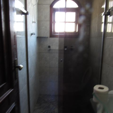 Casa para alugar com 300m², 3 quartos e 2 vagasBanheiro