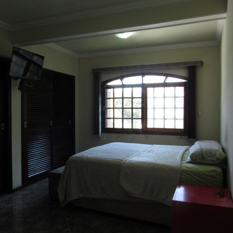 Casa para alugar com 300m², 3 quartos e 2 vagasSuíte
