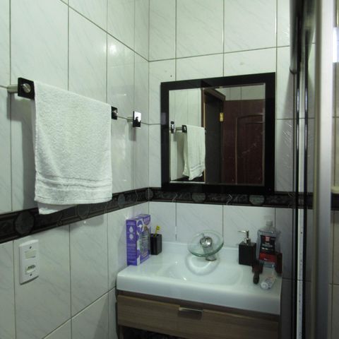 Casa para alugar com 300m², 3 quartos e 2 vagasBanheiro da Suíte