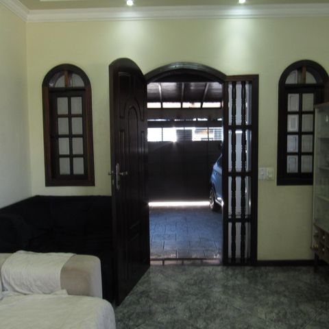 Casa para alugar com 300m², 3 quartos e 2 vagasSala