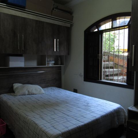 Casa para alugar com 300m², 3 quartos e 2 vagasQuarto
