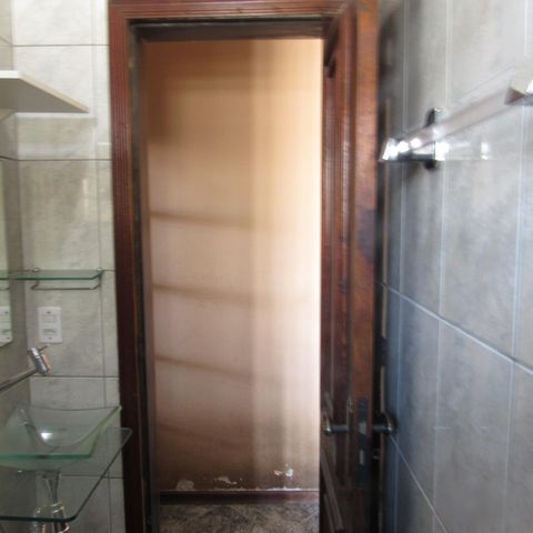 Casa para alugar com 300m², 3 quartos e 2 vagasBanheiro