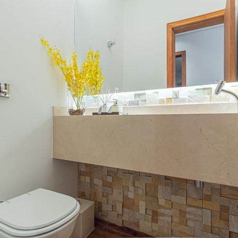 Casa à venda com 312m², 4 quartos e 8 vagas Casa à venda com 312m², 4 quartos e 8 vagasLavabo