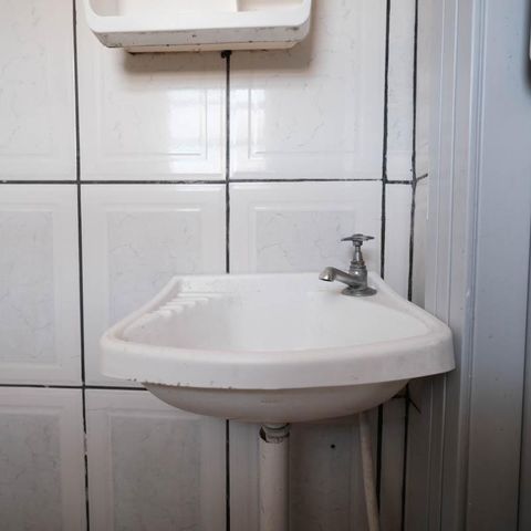 Casa à venda com 75m², 2 quartos e sem vagaBanheiro da Suíte