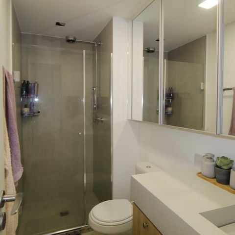 Apartamento à venda com 57m², 1 quarto e 1 vagaBanheiro da Suíte
