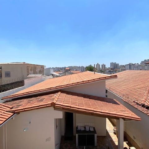 Casa para alugar com 360m², 3 quartos e 2 vagasVista